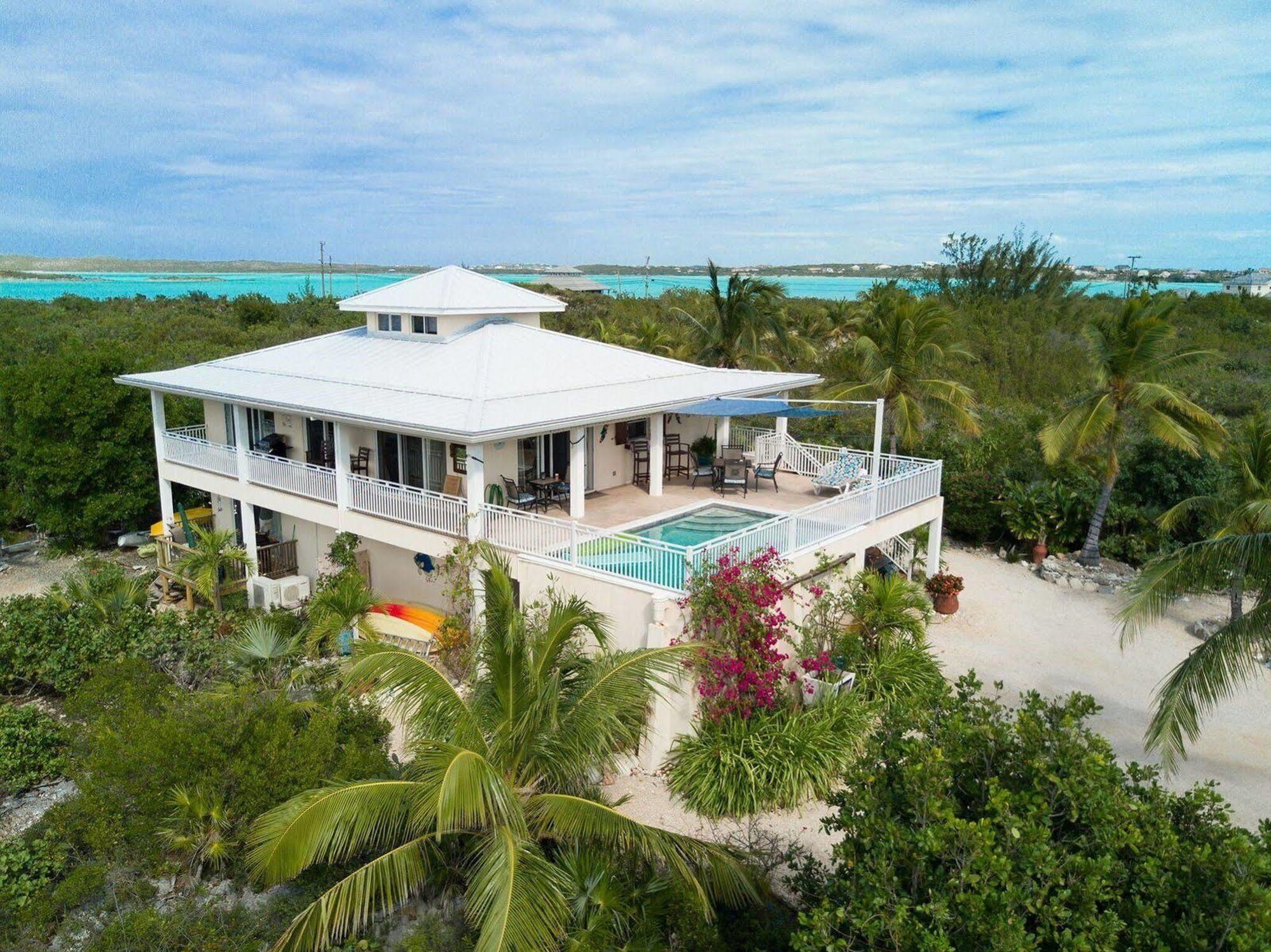 Casa De Isle 3* Taylor Bay Beach