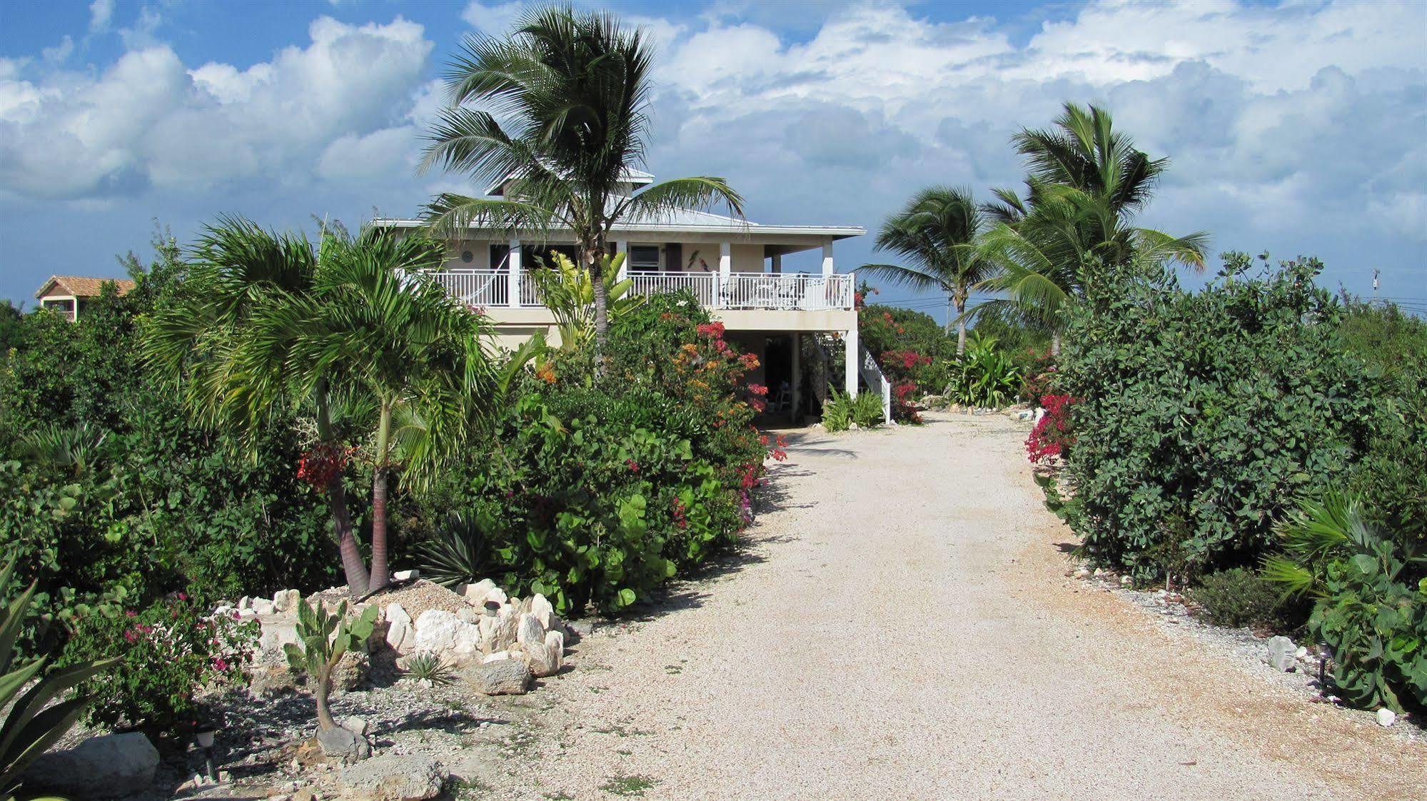 Casa De Isle Taylor Bay Beach
