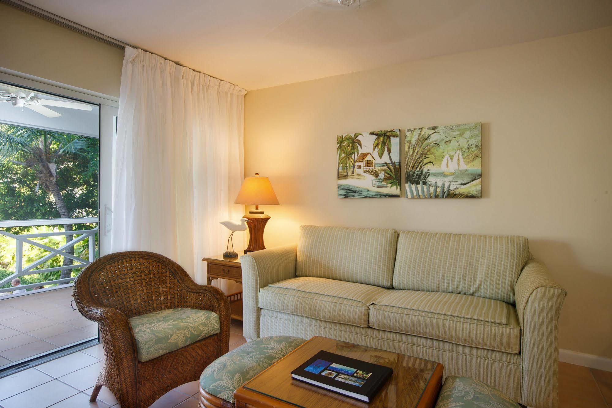 Ocean Club West 533 Aparthotel 4*