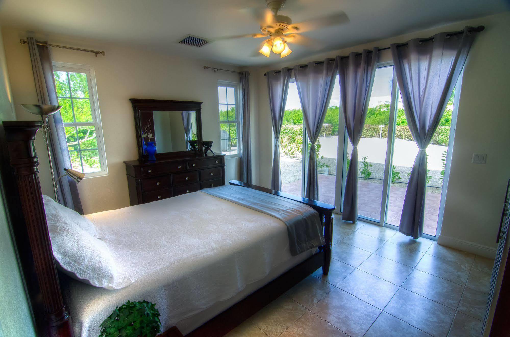 Atlantic Ocean Villa