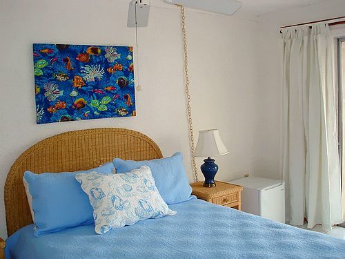 Caicos Hotel
