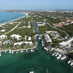 Turtle Cove Inn