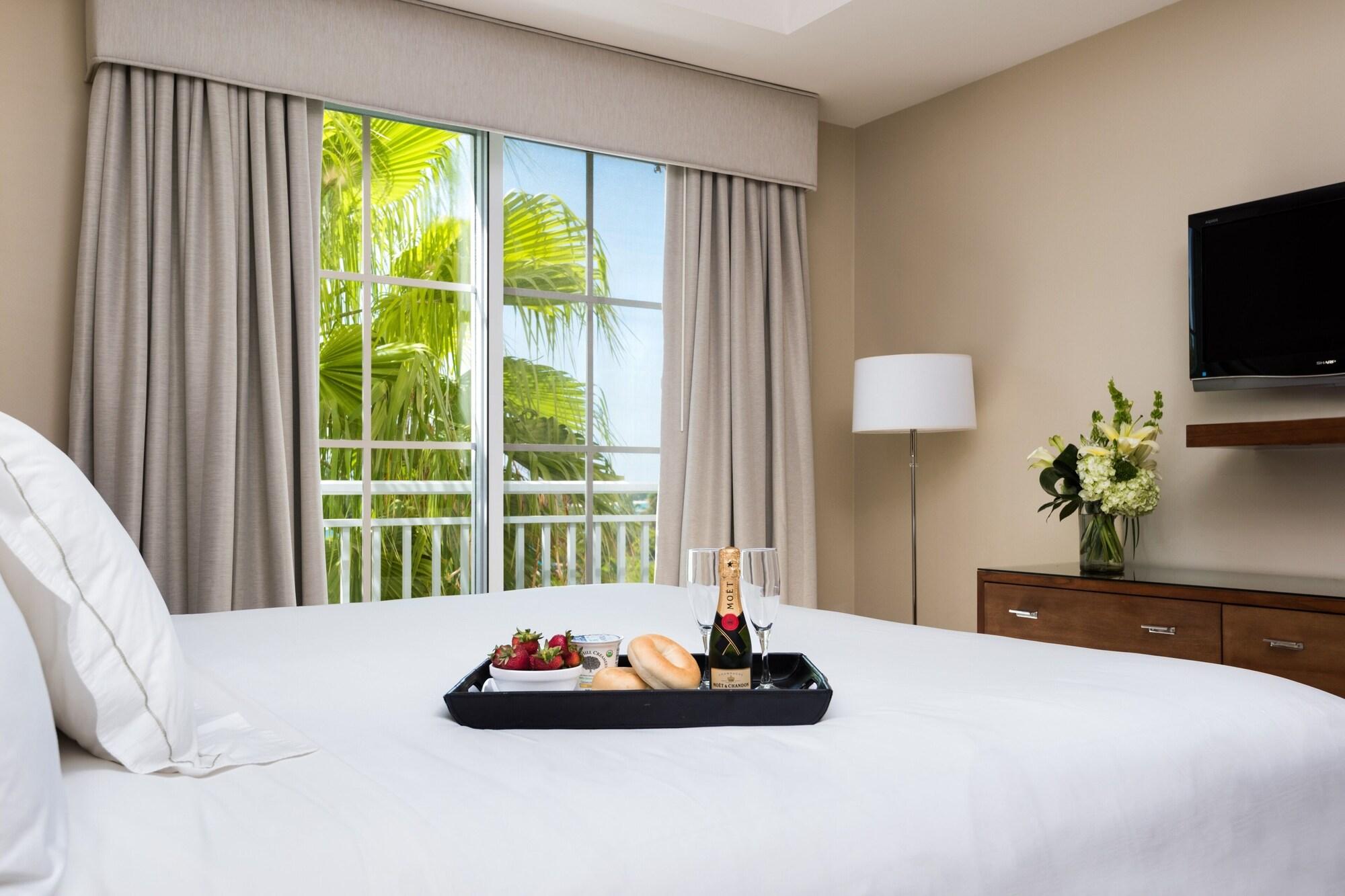 Blue Haven Resort Grace Bay