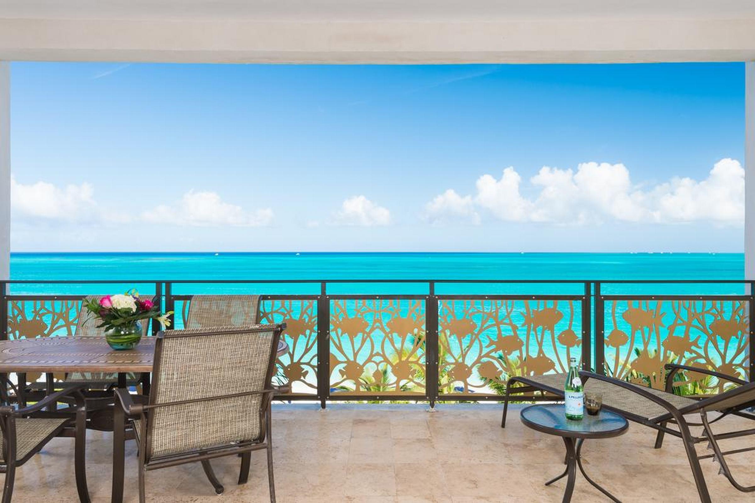 The Regent Grand Grace Bay