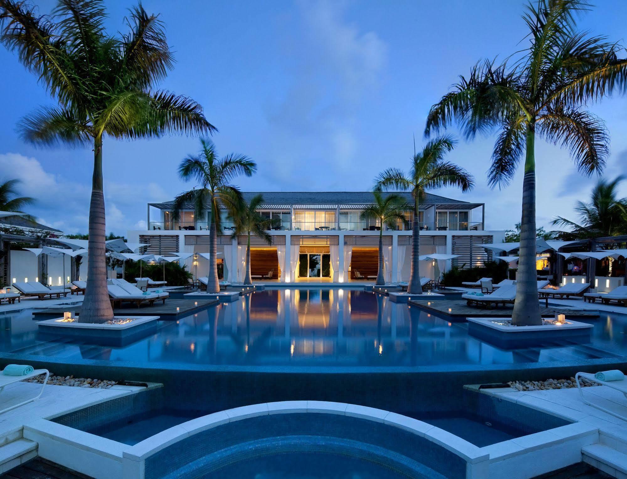 Wymara & 5* Grace Bay