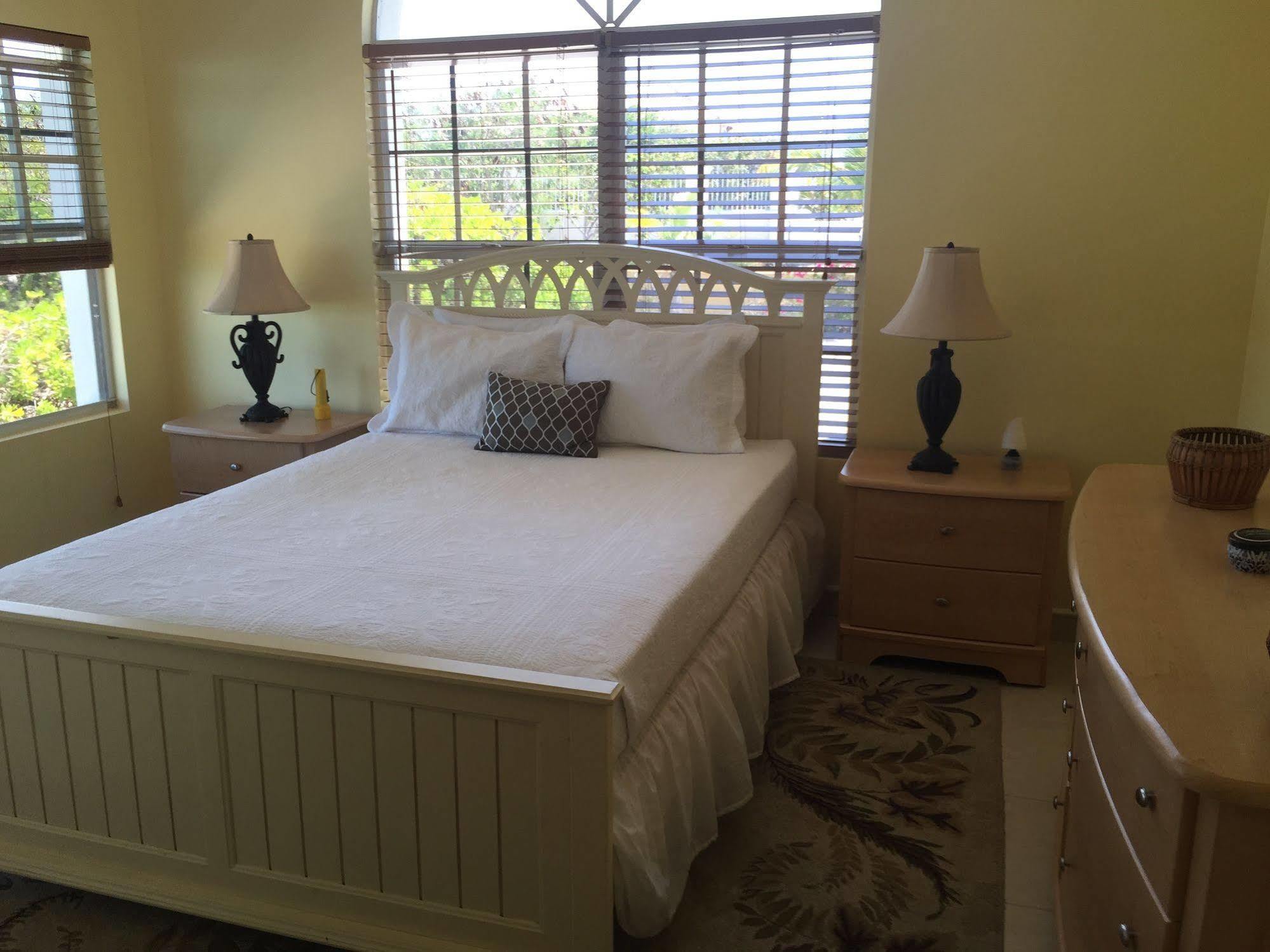 Breezy Palms Hotel 4*